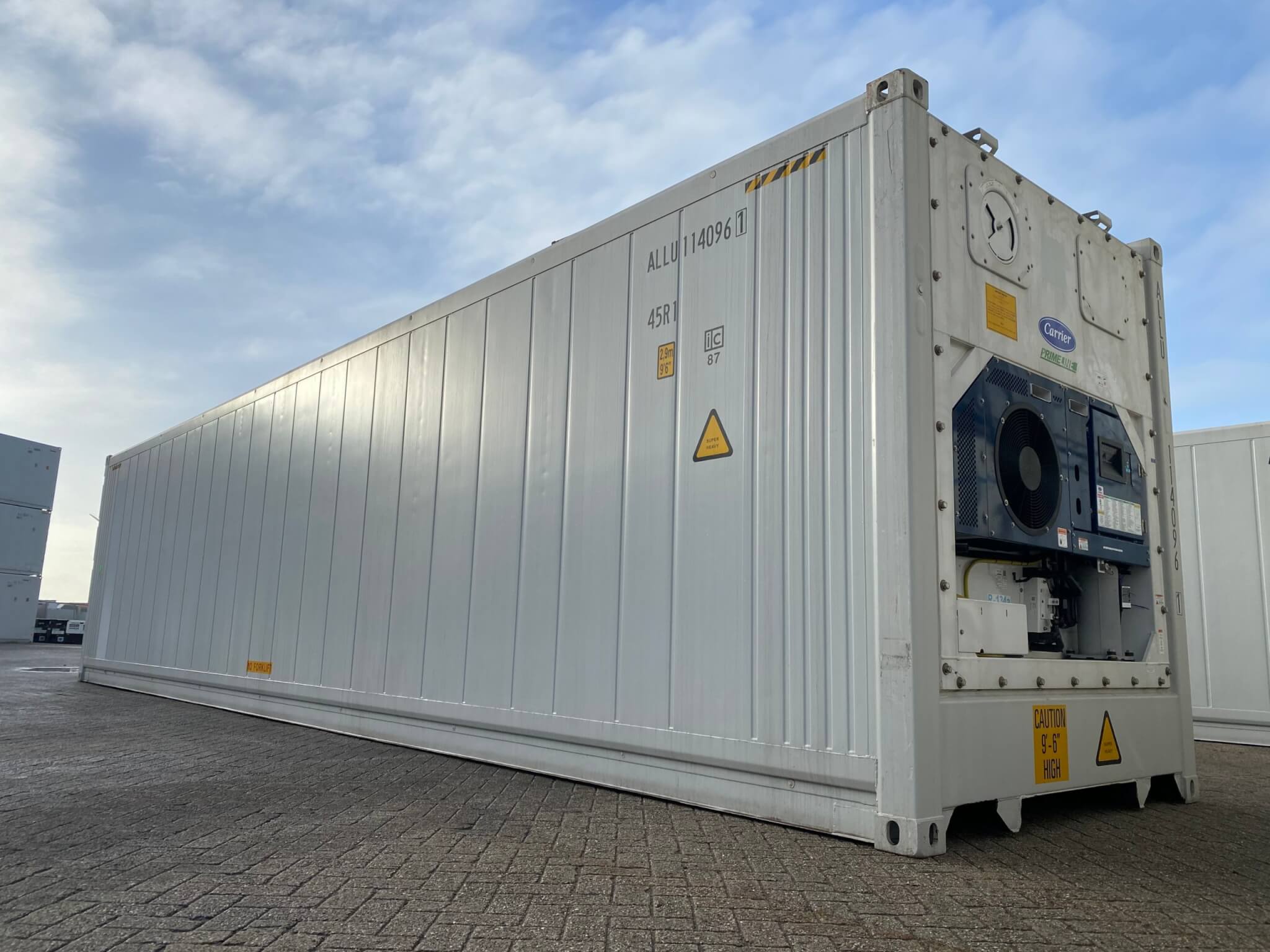 Buy 40ft High Cube Reefer Container R Containers Services