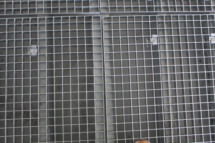 20ft High Cube Container – Hazardous Waste Container, Side opening (9ft 6′ high) - Image 2