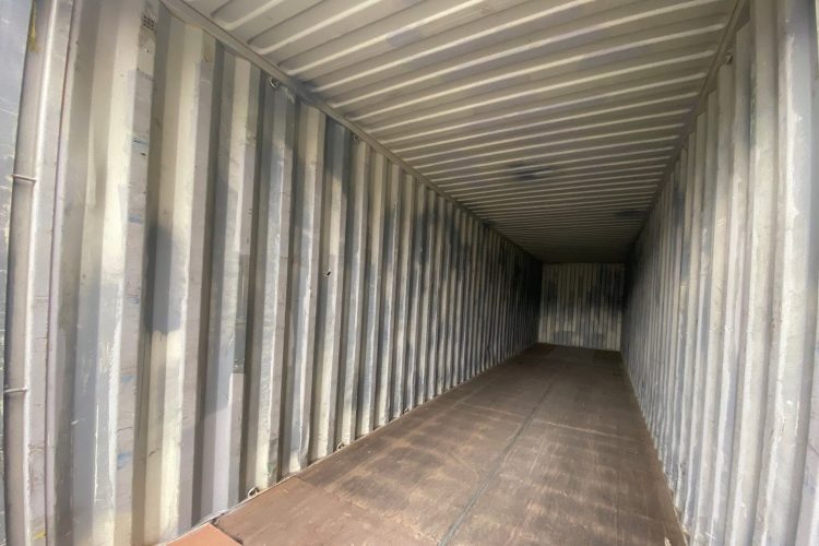 40Ft Hc Used Shipping Container High Cube Wind And Watertight Ipswich - Image 2