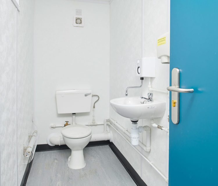12Ft x 9Ft 2+1 Jackleg Toilet Cabin