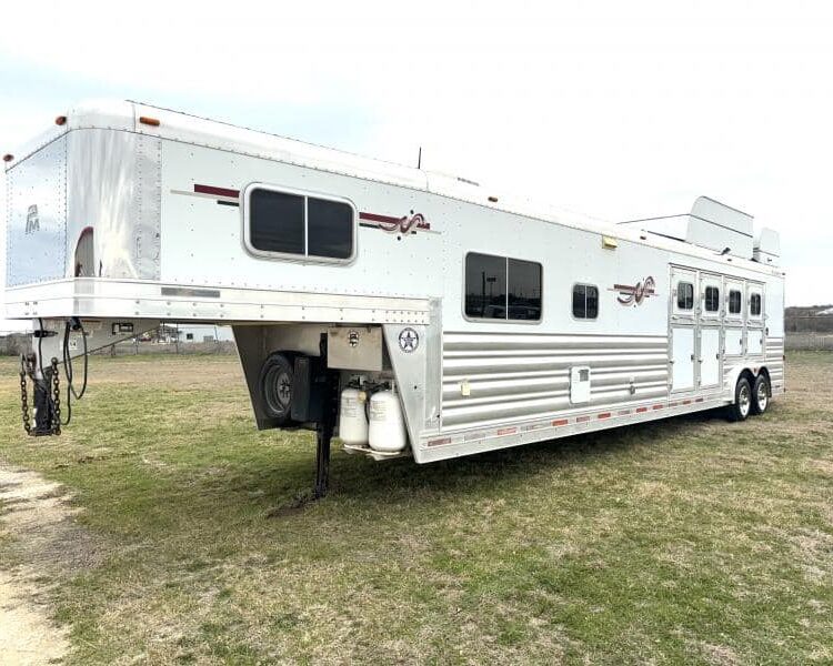 2011 Platinum Coach 4 Horse 15 SW Rear Load Horse Trailer